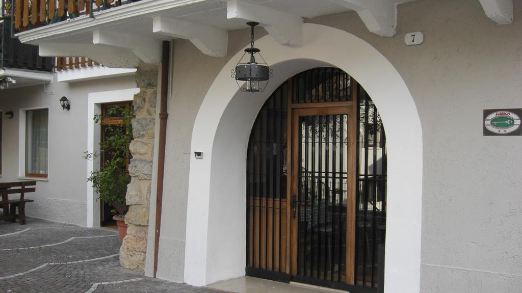 Albergo Stella D'Italia Tenno Exterior foto